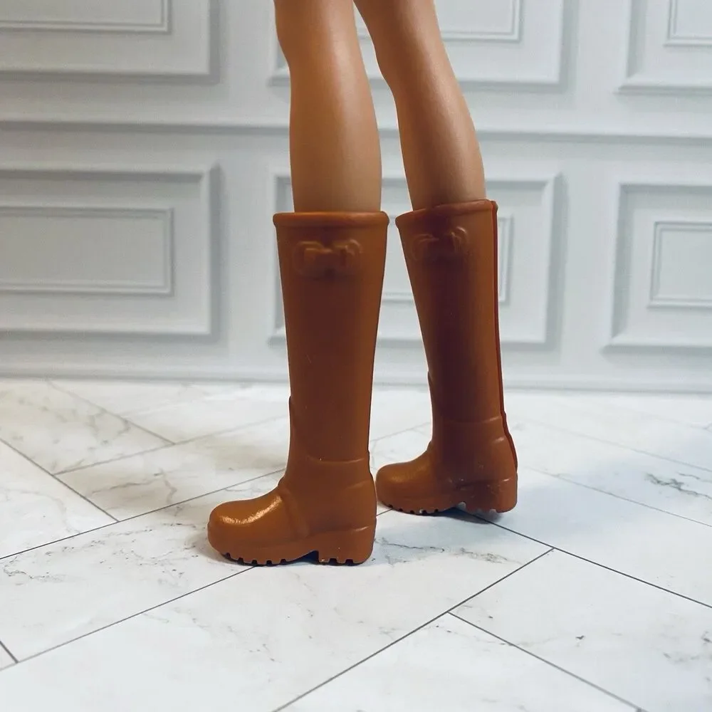 Barbie Doll Brown Knee High Boots for Flat Feet Dolls Farmer Type